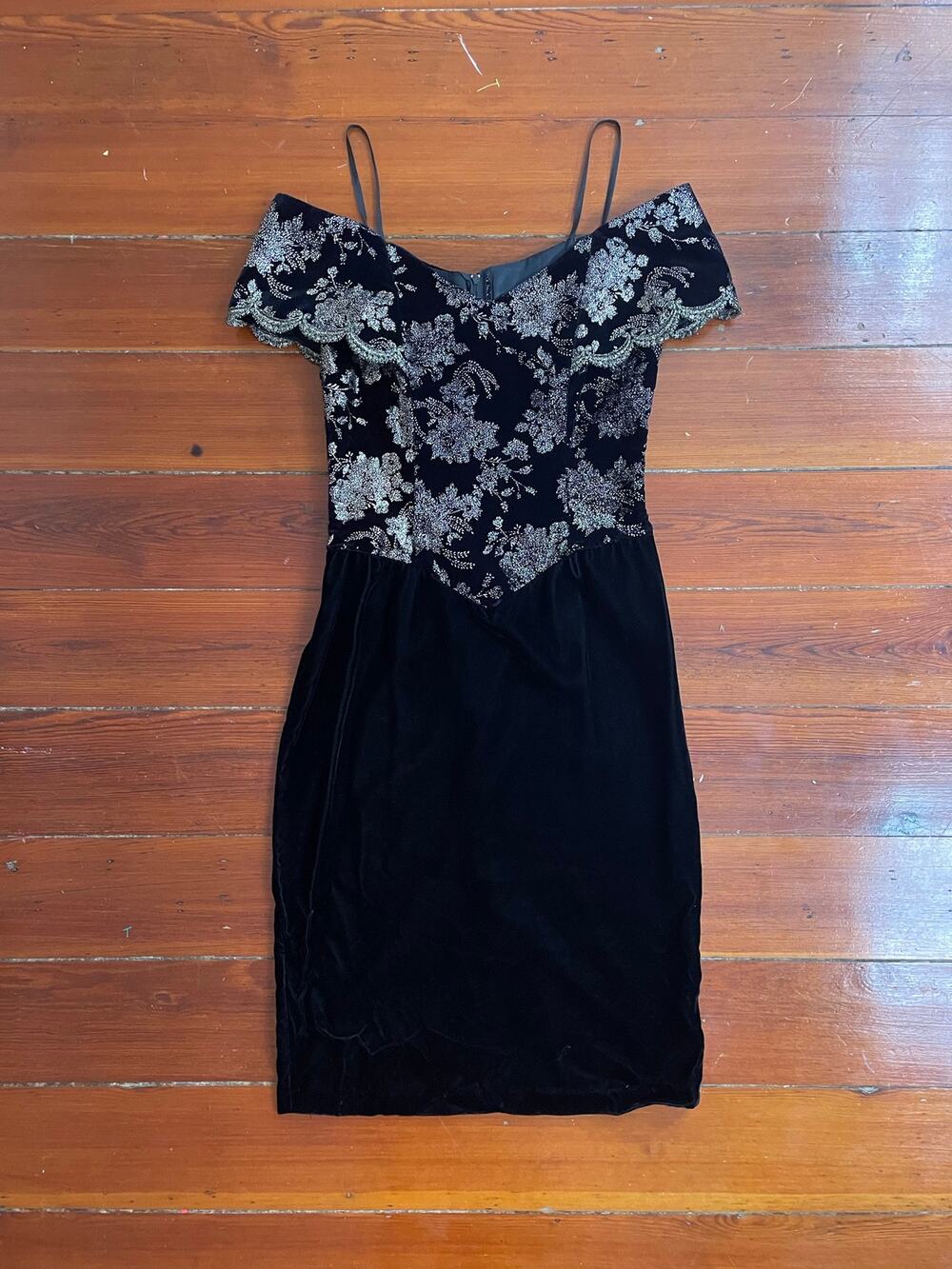 ✨Vintage Scott McClintock 80s Velvet & Silver Brocade Off Shoulder Party Dress